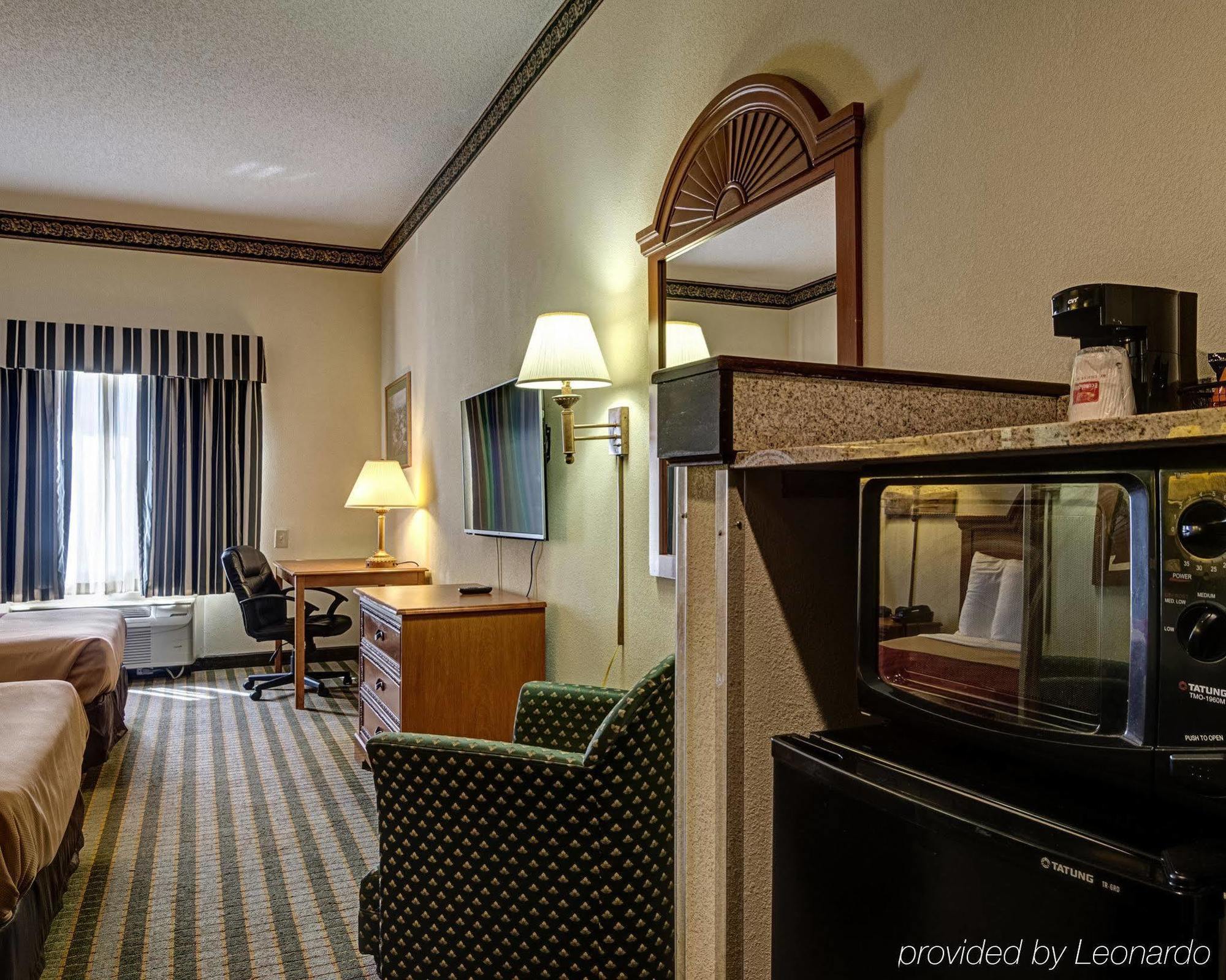 Wingate Washington Road By Wyndham Hotel